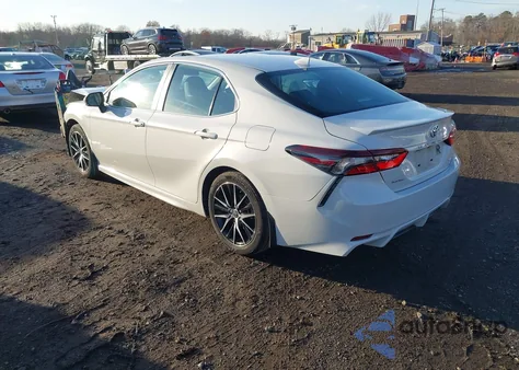 2022 Toyota Camry Se Awd z USA, uszkodzony, nr VIN 4T1G11BK4NU072539